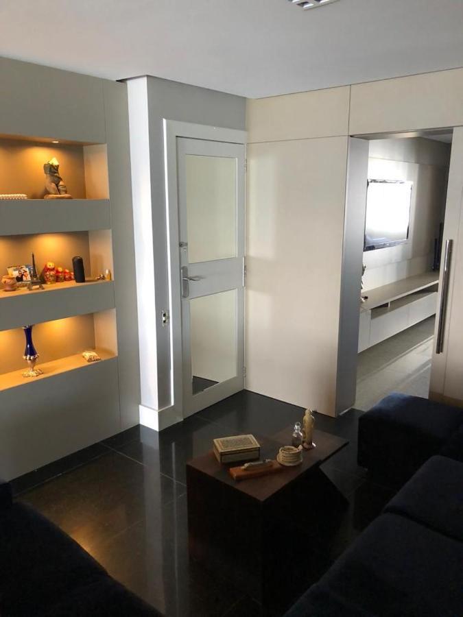 4 Quartos Beira Mar Apartamento *